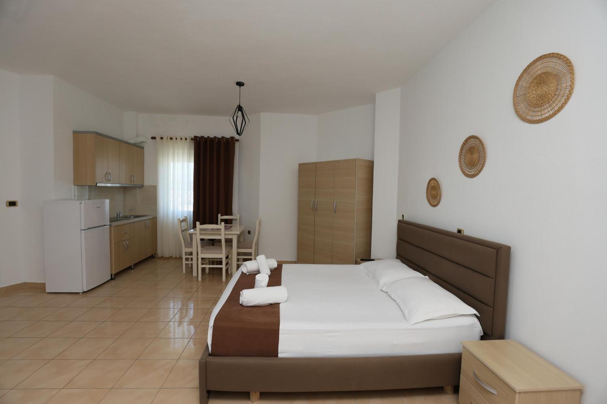 Michelle Apartments Ksamil Exterior foto